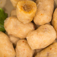 韓式麻辣魚蛋-微辣新鮮頂級魚漿製麻辣魚蛋，火鍋、關東煮與便當菜色的絕佳搭配