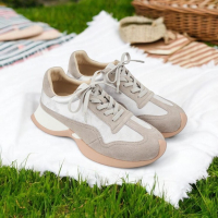 精緻選品多功能休閒鞋：清新高質感，時尚必備！