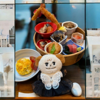 精緻選品日式和風便當組合：在辦公室品味炸蝦天婦羅與鮪魚生魚片的日本料理嘉年華！