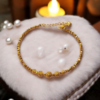 閃耀動人的精緻選品：黃金串珠手鍊，為你增添優雅魅力！