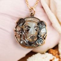 精緻選品：可愛狗狗純銀吊墜項鍊，讓你與愛犬的情感永恆相隨！