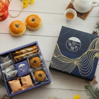 [2025年中秋節禮盒推薦] 四喜臨門-御典禮盒MA（4入法式雪雲千層派 + 4 入餡餡蛋捲 + 2 入千層蛋黃酥）