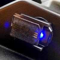 極光盾USB機車車充——您的機車最佳手機部品伴侶！