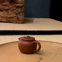 優雅手工紫砂茶壺 - 透氣保溫，提升品茶體驗的必備茶具