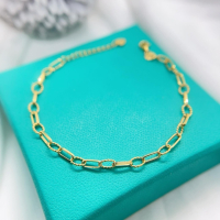 時尚潮流必備：優雅黃金鏈條手鍊，經典現代完美融合！