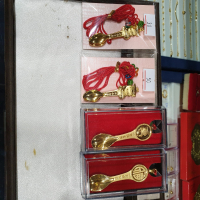 金湯匙0.3錢、0.5錢、0.8錢、1錢。或訂製亦可。