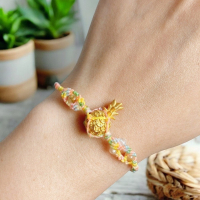 耀眼黃金鳳梨手鍊：閃耀獨特風格的時尚配件