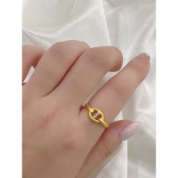 黃金鑽石戒指 | 18K金飾品，展現時尚與奢華的完美結合