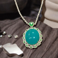 奢華天然藍綠寶石銀項鍊：優雅魅力的時尚典範