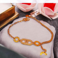 精緻黃金手鍊｜優雅時尚設計，完美襯托每一天的奢華魅力